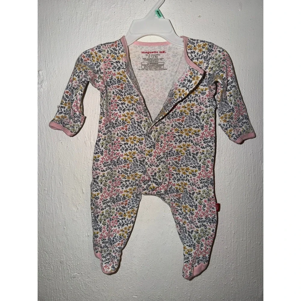 Magnetic Me Organic Cotton Floral Ruffle Magnetic Footie Pajama 0-3 Months